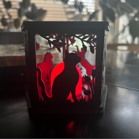 Cat Shadowbox Color Changing LED Lantern - Lamp - Nightlight - Picture 7 of 7